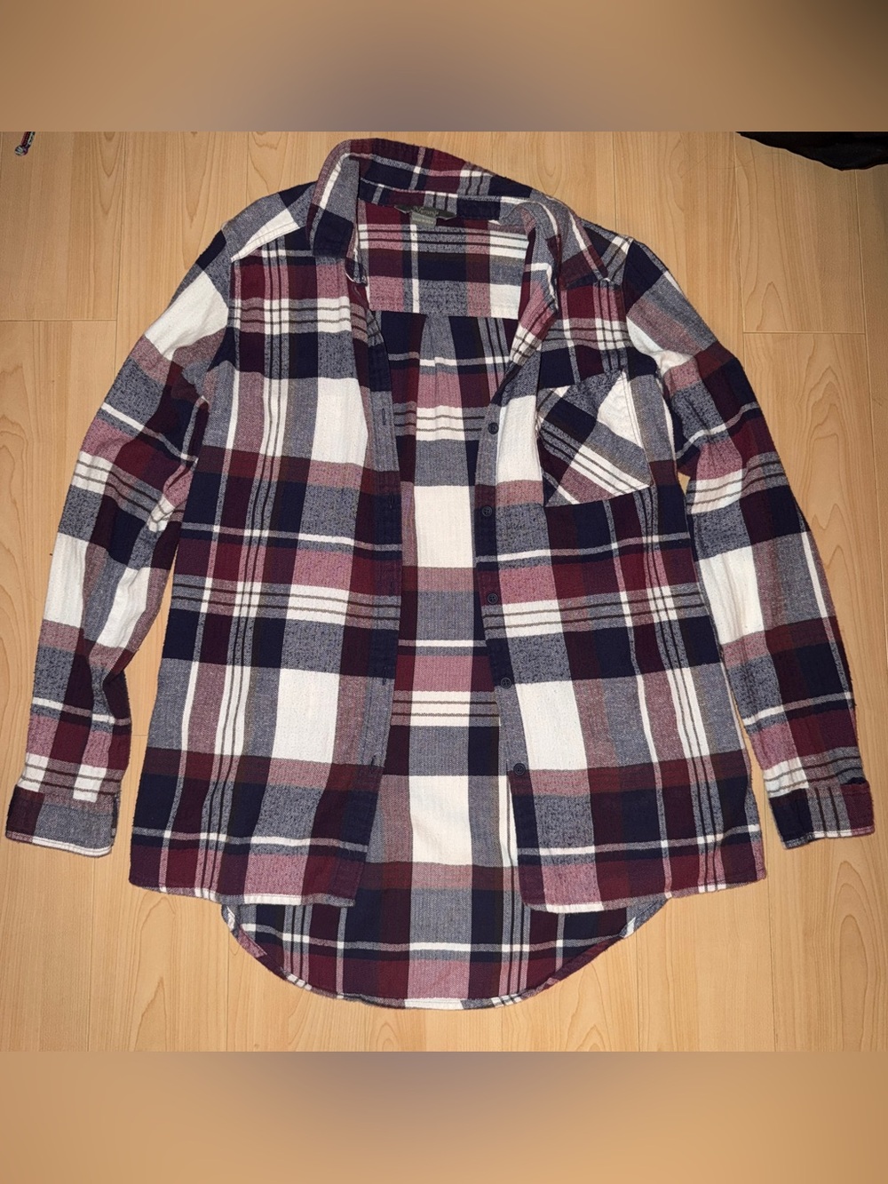 Flannel bundle - Picture 2 of 4